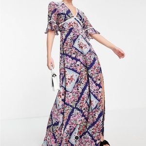 Hope & Ivy Priya open back maxi dress in multicolor. Never worn!